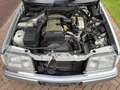 Mercedes-Benz E 200 W124 Zeer nette staat! Zilver - thumbnail 21
