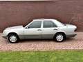 Mercedes-Benz E 200 W124 Zeer nette staat! Zilver - thumbnail 2