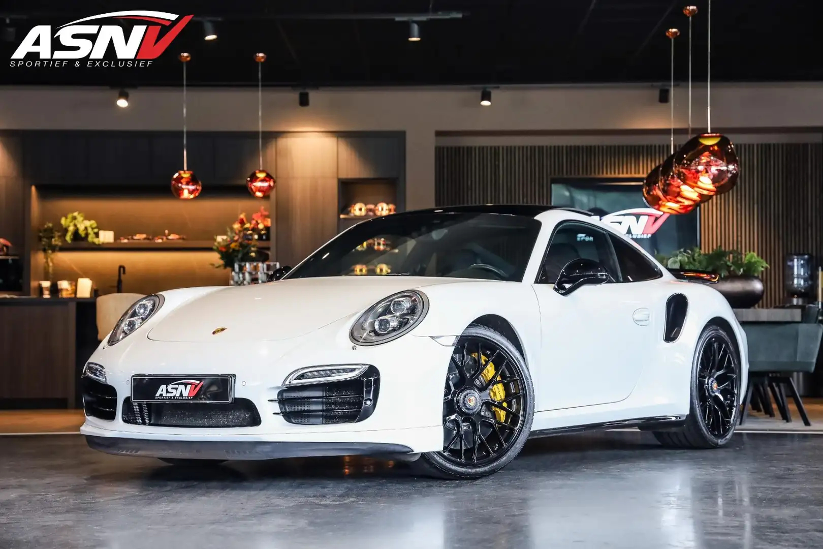Porsche 911 3.8 Turbo S Coupé, 560 PK, Pano/Dak, 18/Way, B Wit - 1