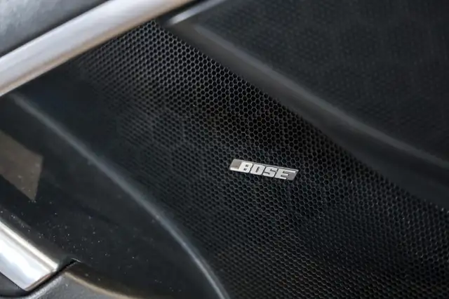 Porsche 911 view 29