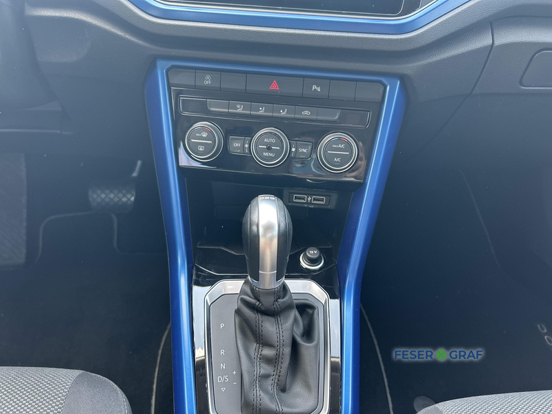Volkswagen T-Roc TSI DSG ACC LED PDC App-Connect 17Zoll GJ — photo 12