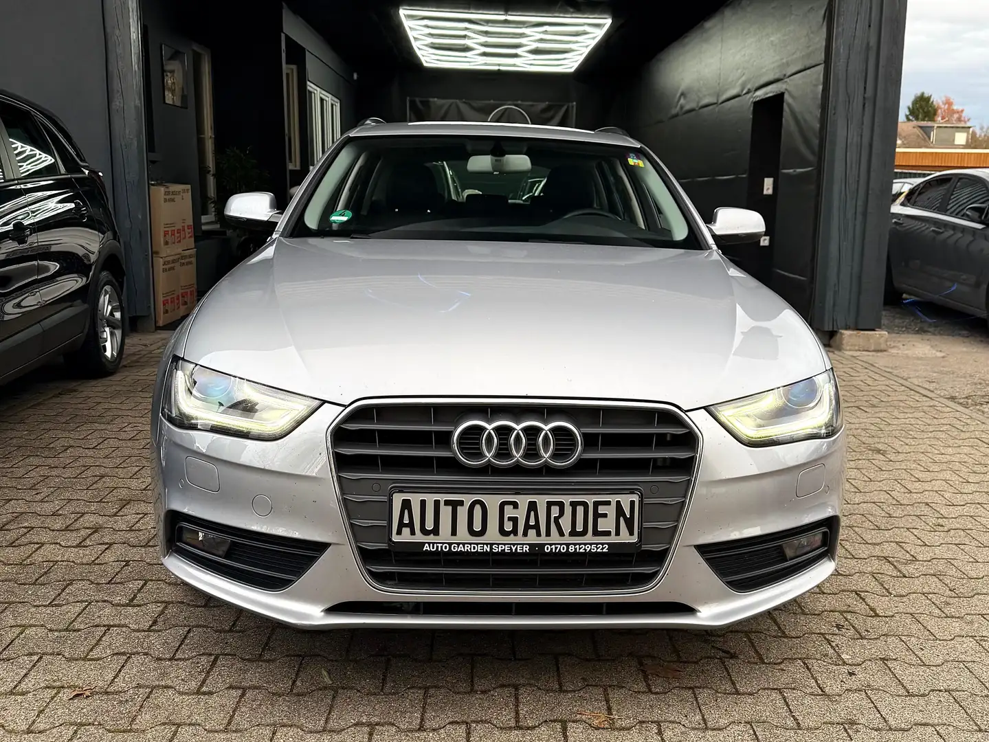 Audi A4 Ambiente, TÜV 04/27, Inpsektion Neu Gris - 2