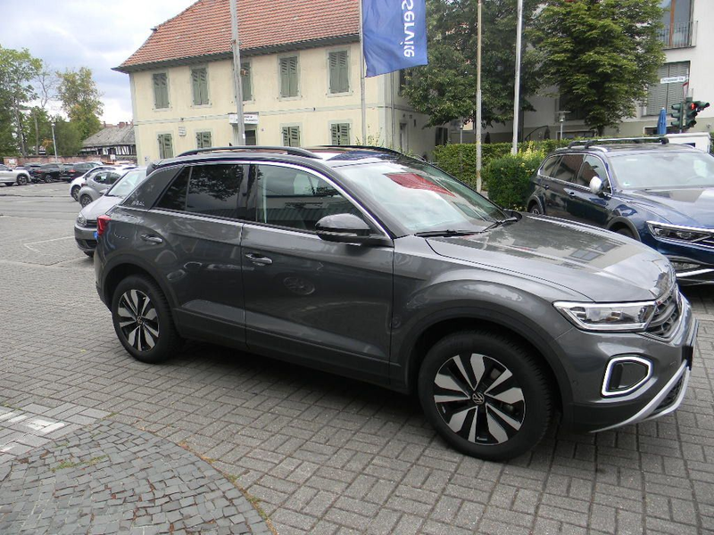 Volkswagen T-Roc Goal 2,0 TDI 7 GANG DSG AHK,KAMERA — photo 4