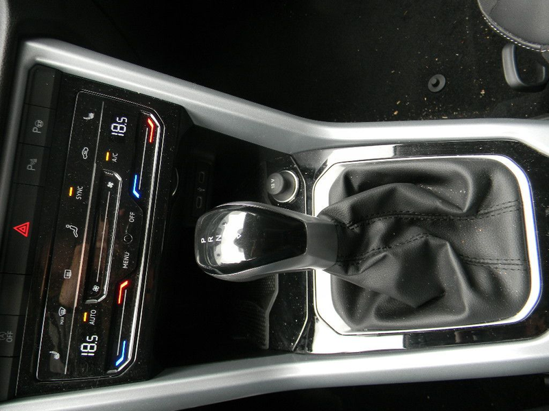Volkswagen T-Roc Goal 2,0 TDI 7 GANG DSG AHK,KAMERA — photo 11