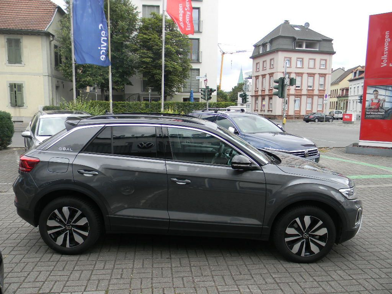 Volkswagen T-Roc Goal 2,0 TDI 7 GANG DSG AHK,KAMERA — photo 5