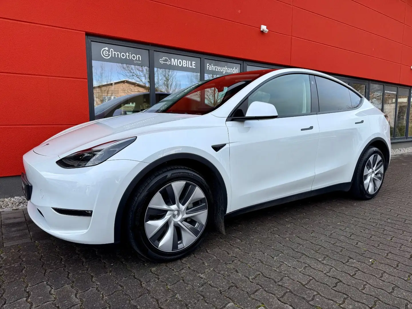 Tesla Model Y Long Range AWD*white/black*VAT deduct* Weiß - 1