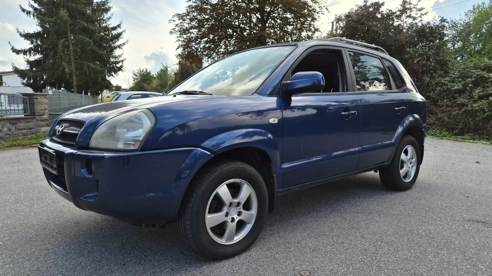 Hyundai TUCSON 2.0 GLS (2WD) Blau - 1