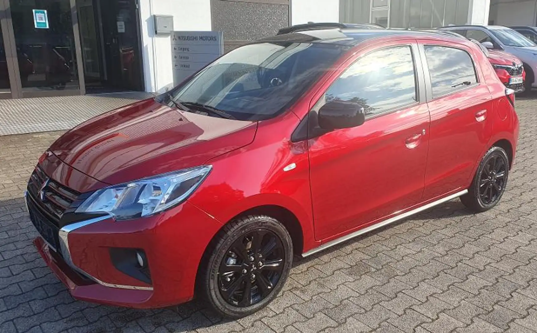 Mitsubishi Space Star Select+ Black1.2 MIVEC ClearTec Rouge - 1