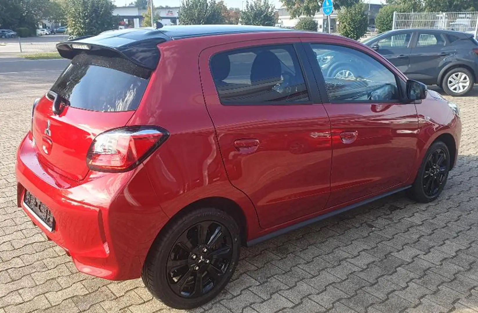 Mitsubishi Space Star Select+ Black1.2 MIVEC ClearTec Rouge - 2