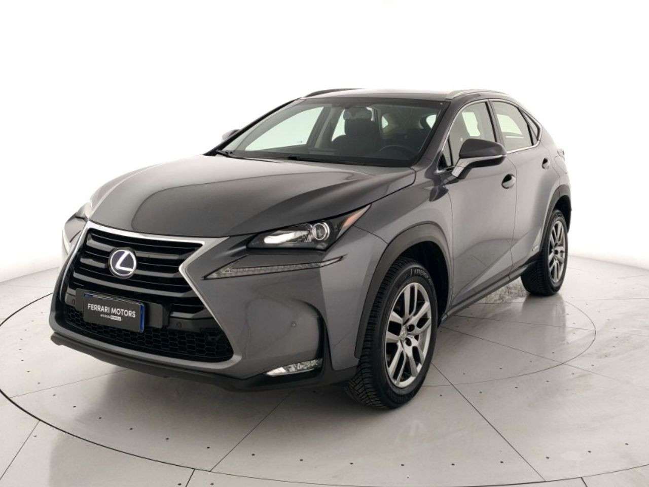 Lexus NX 300h 2.5 2wd cvt