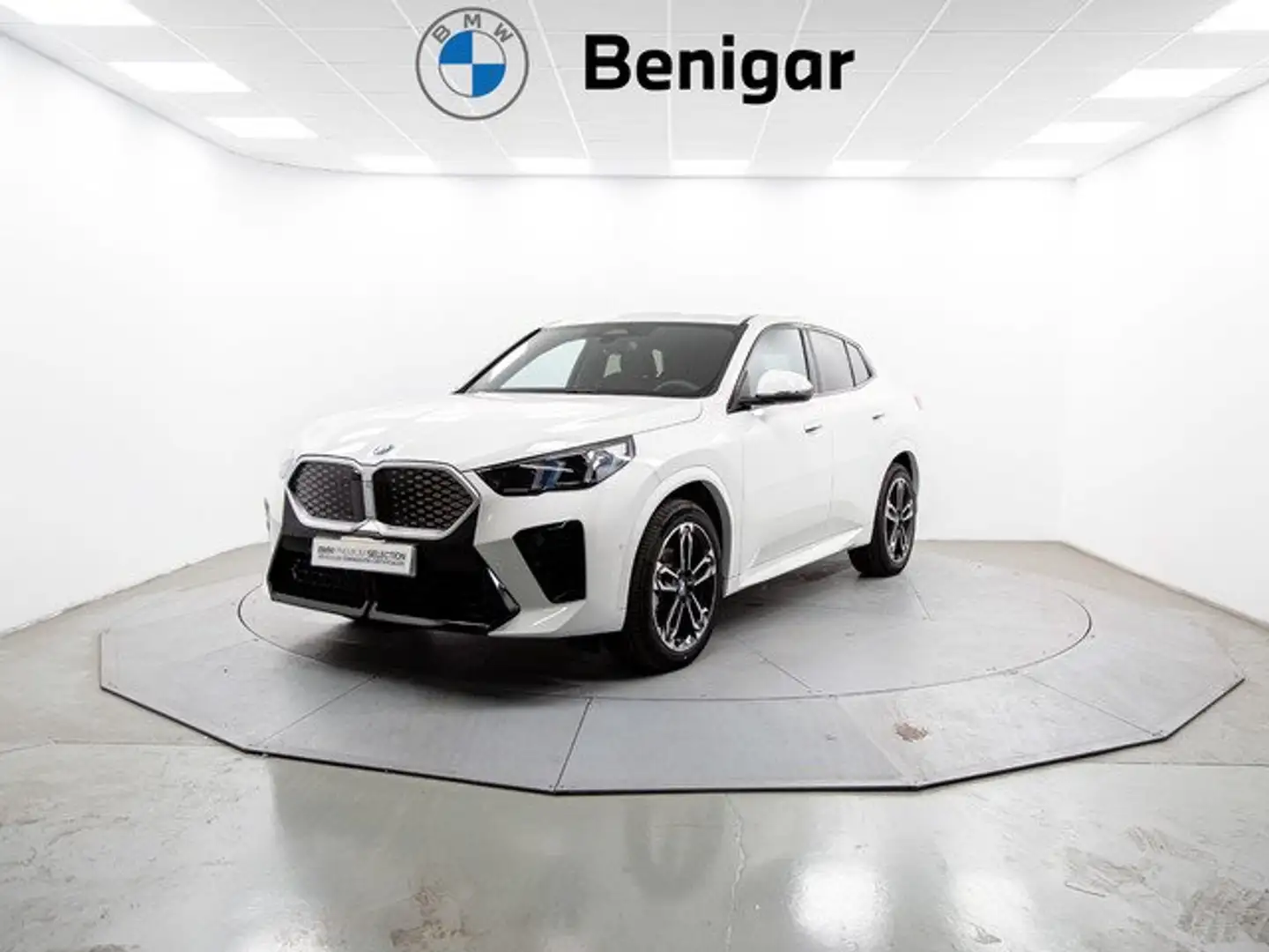 BMW iX2 eDrive20A Blanco - 1