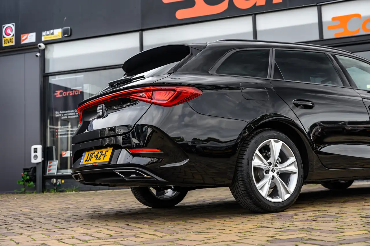 SEAT Leon Sportstourer|Camera|Sfeer|Car-Play 1.5 eTSI FR Bus 32
