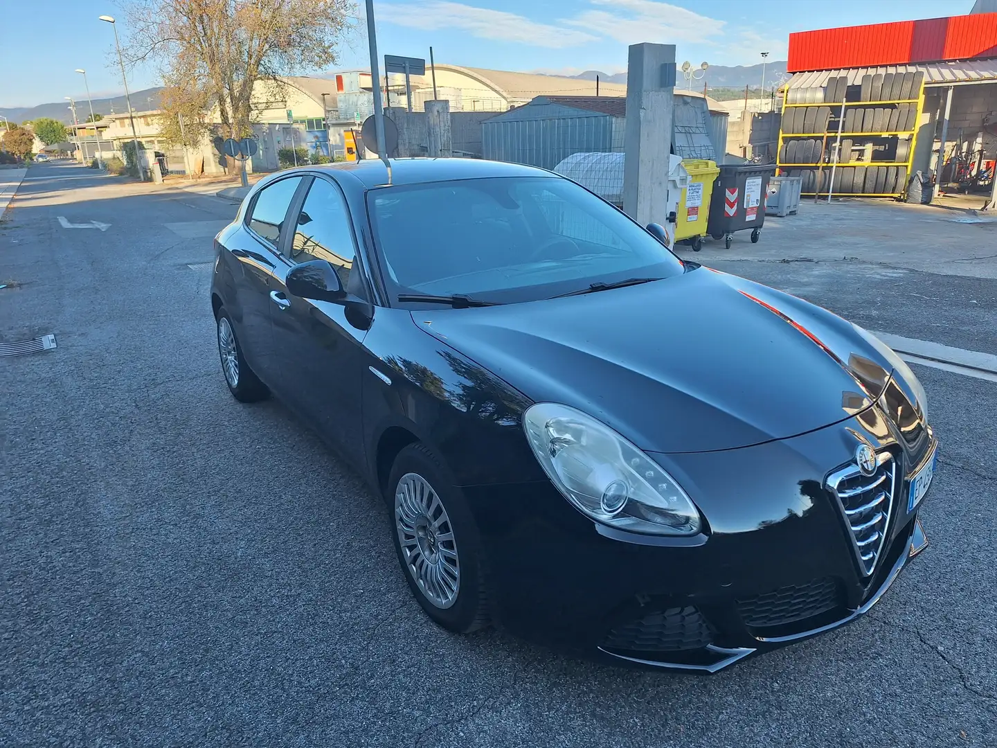 Alfa Romeo Giulietta Giulietta III 2010 1.6 jtdm(2) Progression c/CL Noir - 2