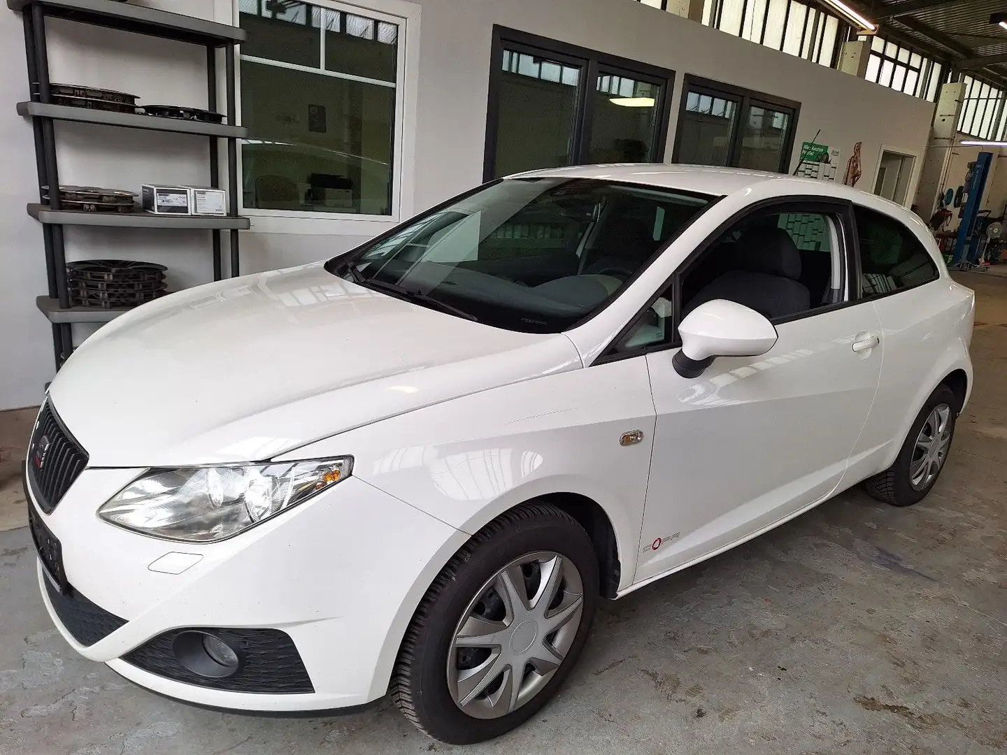 SEAT Ibiza 1.2 TSI Style SC Weiß - 1