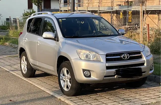 Toyota RAV 4