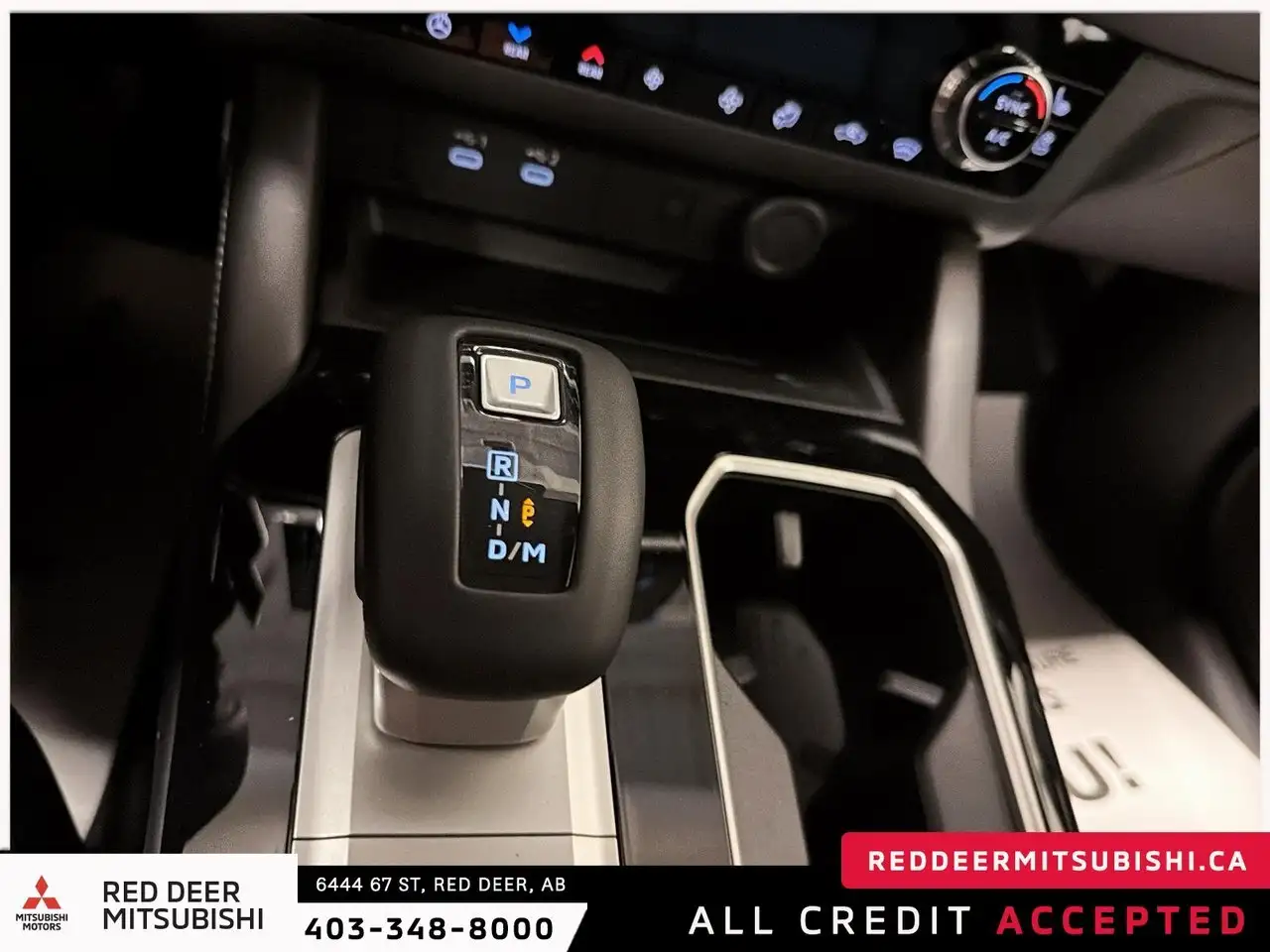 Mitsubishi Outlander снимка Mitsubishi Outlander