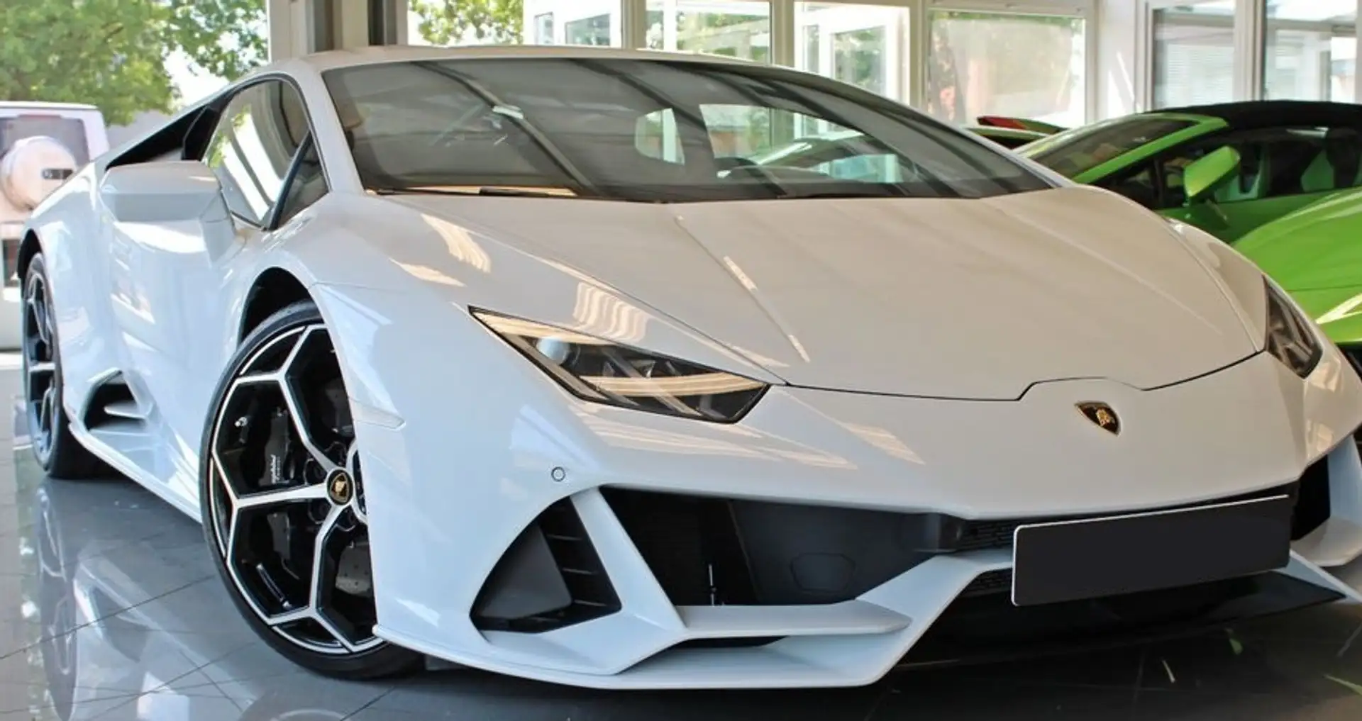 Lamborghini Huracán Evo Biały - 1