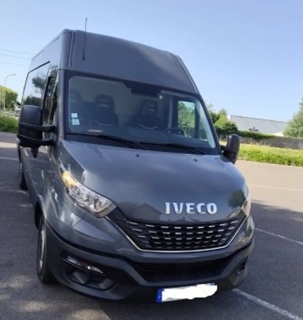 Iveco Daily DAILY CHASSIS  CAB 35S14A8V  HI MATIC Gris - 2