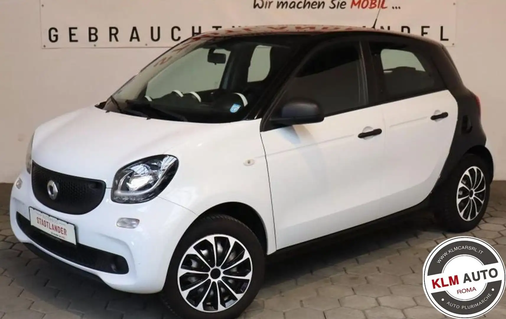 smart forFour 60 1.0 Black Passion klima **Varie in sede** Bianco - 2