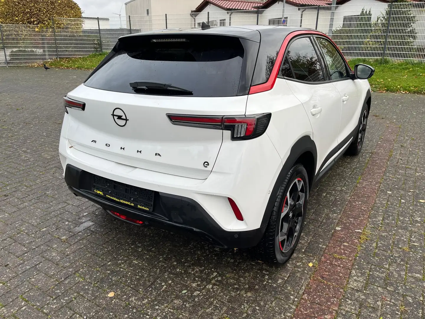 Opel Mokka-E Mokka e GS Line  + SHZ + LHZ + CarPlay + Blanc - 2