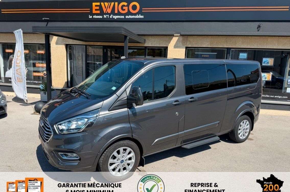 2023 Ford Tourneo
