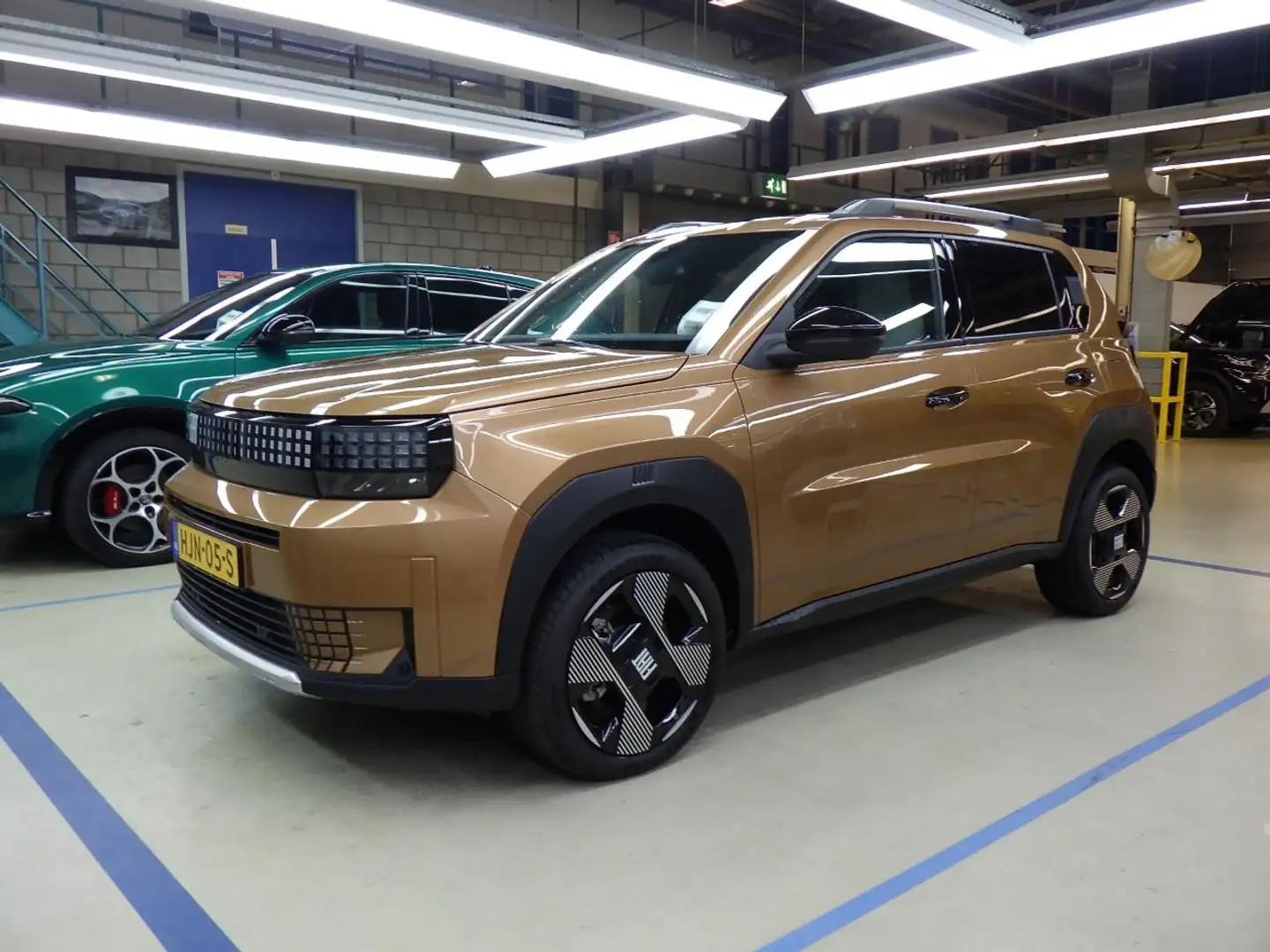 Fiat Grande Panda La Prima 11 kW 44 kWh | Stuur/Stoelverwarming | Na Bruin - 1