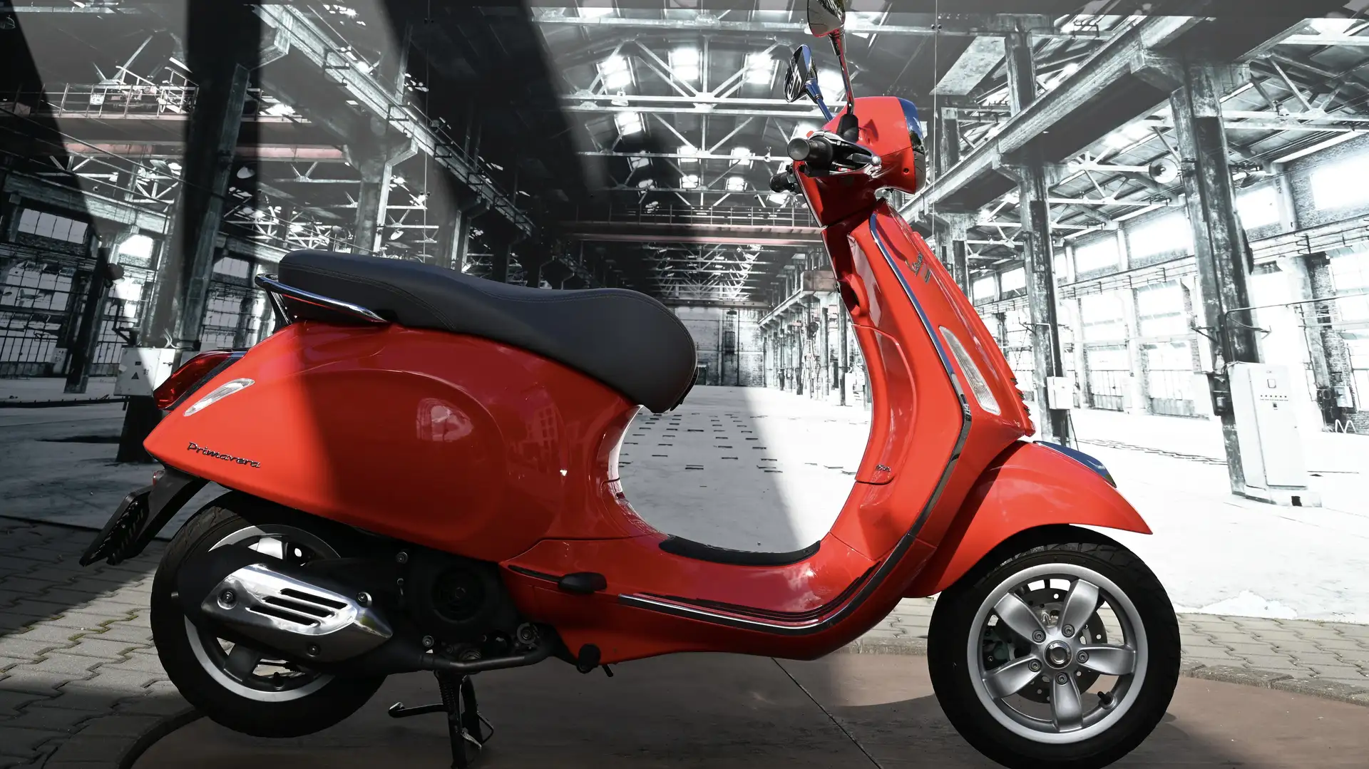 Vespa Primavera 125 Rosso - 1