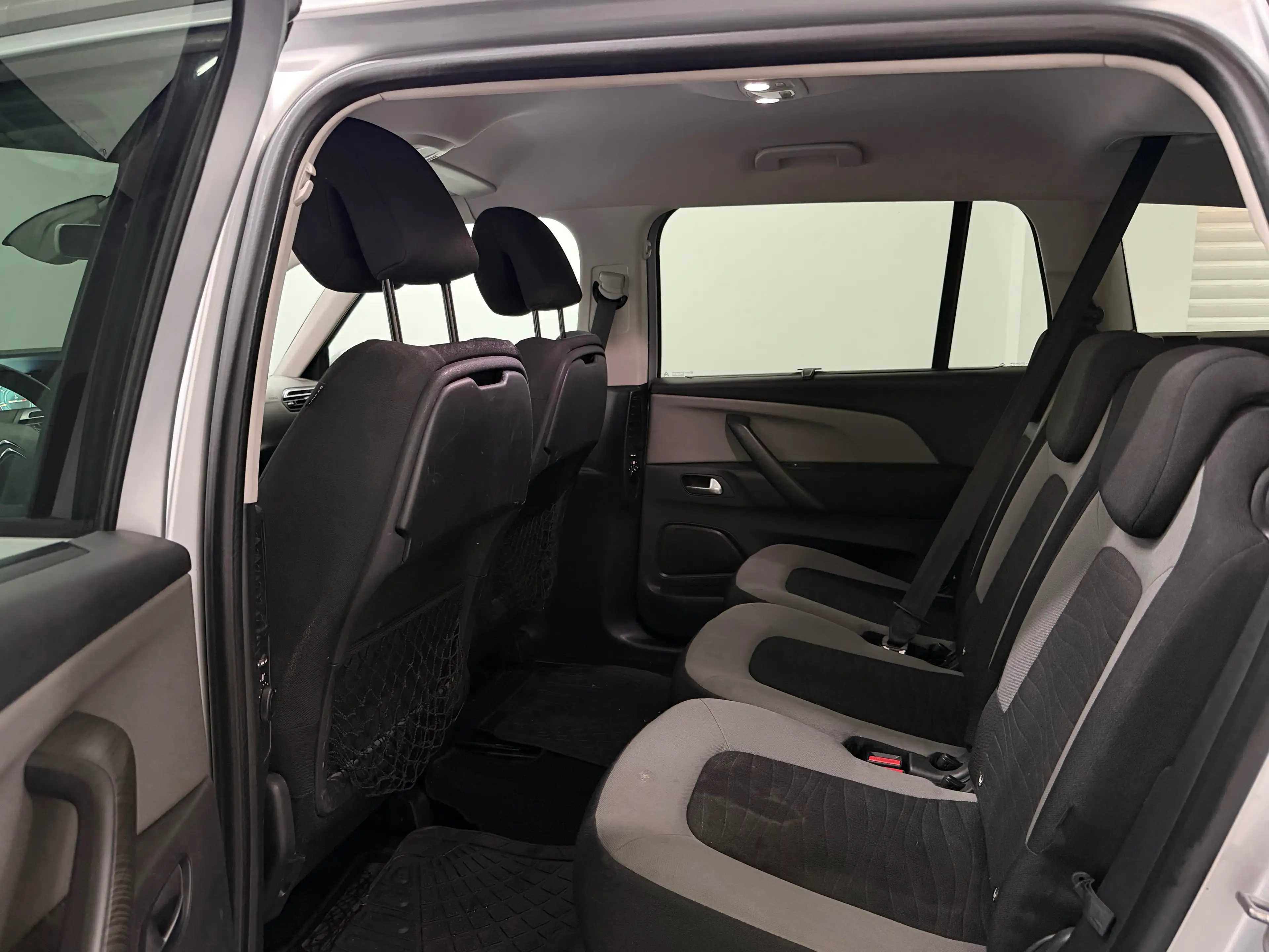 Citroen Grand C4 Picasso 1.6 BlueHDi Euro6 - 7 Places - Boite Auto - Camera — photo 11