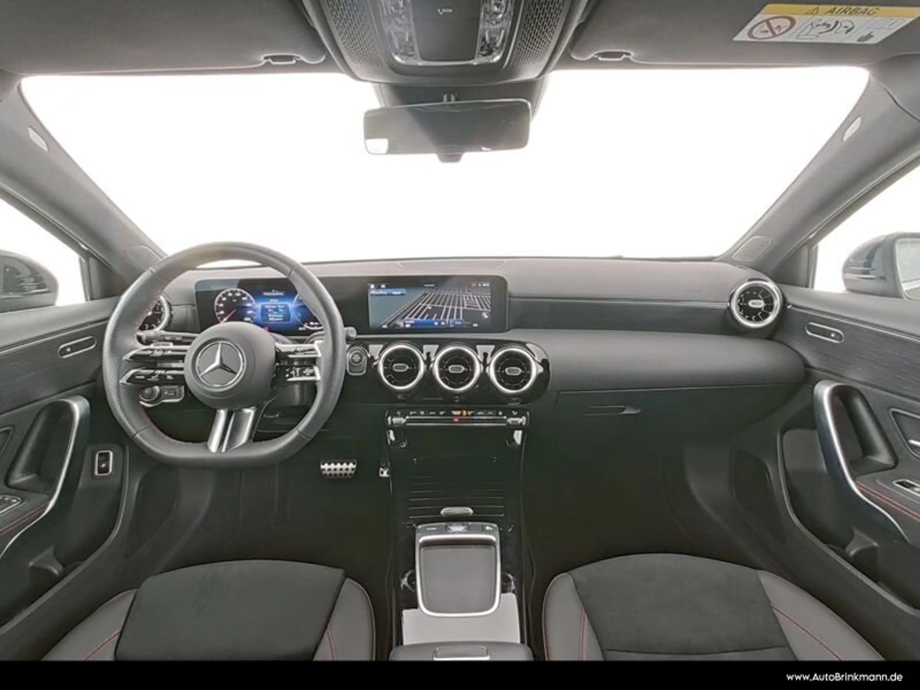 Mercedes-Benz A 250 A 250 e AMG-LINE/DISTRONIC/LED/KAMERA/SPURH/TOTW — photo 7