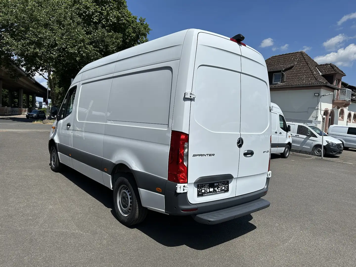 Mercedes-Benz Sprinter 317 CDI RWD L2 Top Ausstattung Schwingsitz Blanc - 2
