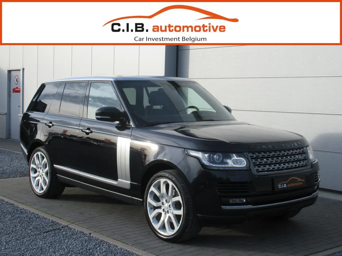 Land Rover Range Rover TDV6 Vogue € 17.350 netto / Pano / FULL OPTION Zwart - 1