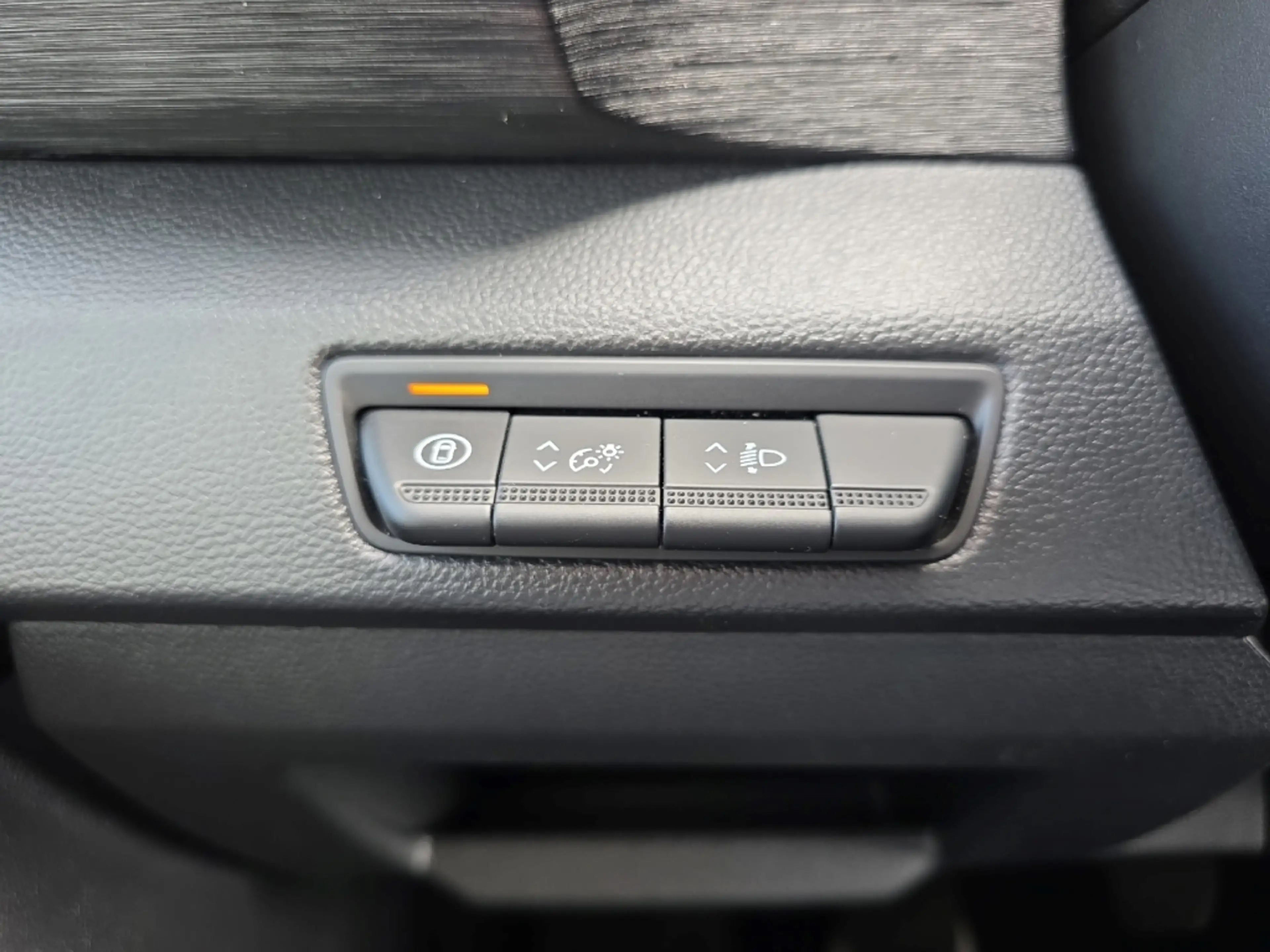 Nissan Primastar Kombi L2H1 3,0t Tekna Navi 360 Kamera LED ACC Appl — photo 11