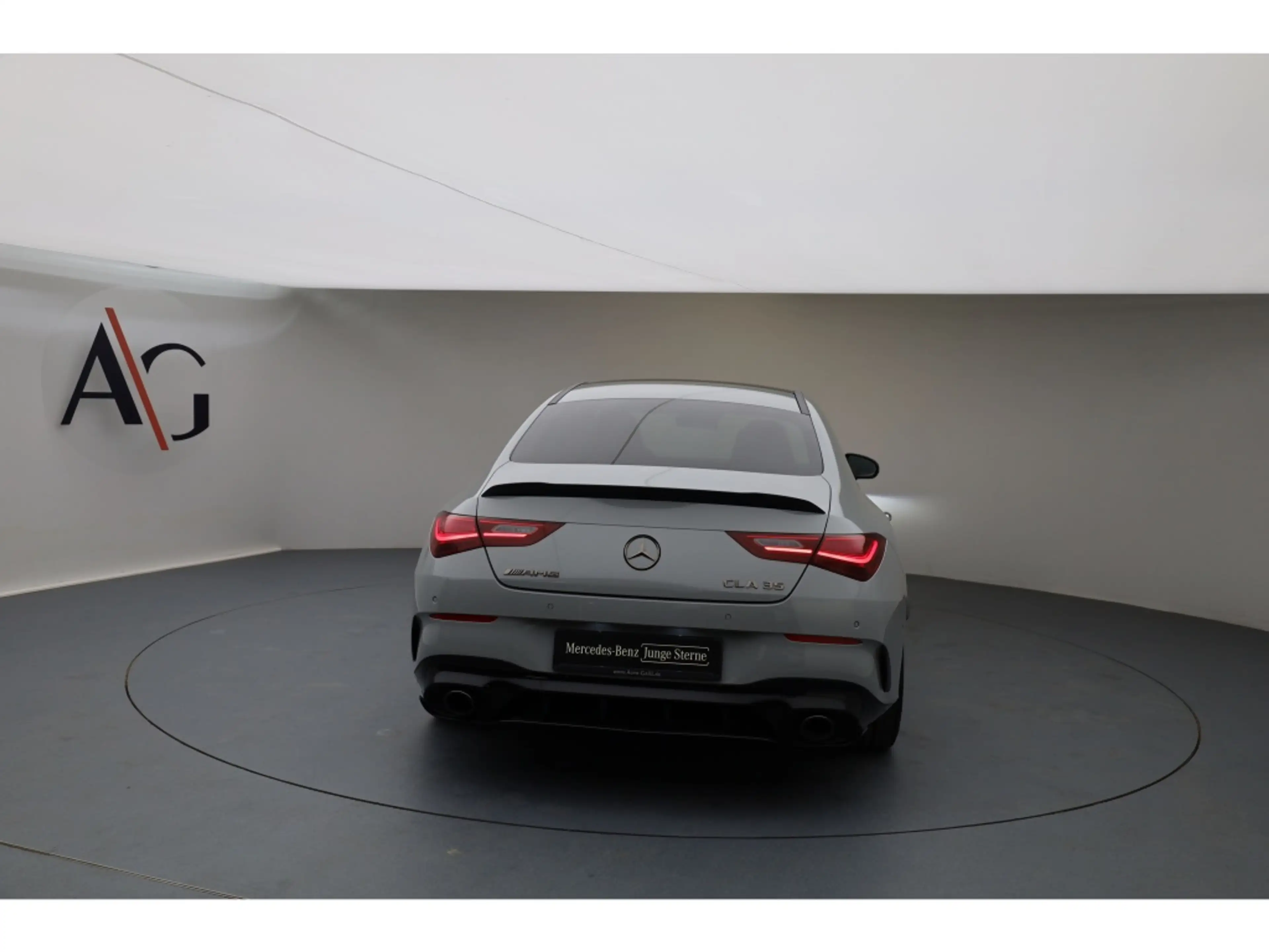 Mercedes-Benz CLA 35 AMG 4M Prem+ MY26 PerfSitz RIDE Burm Pano — photo 5
