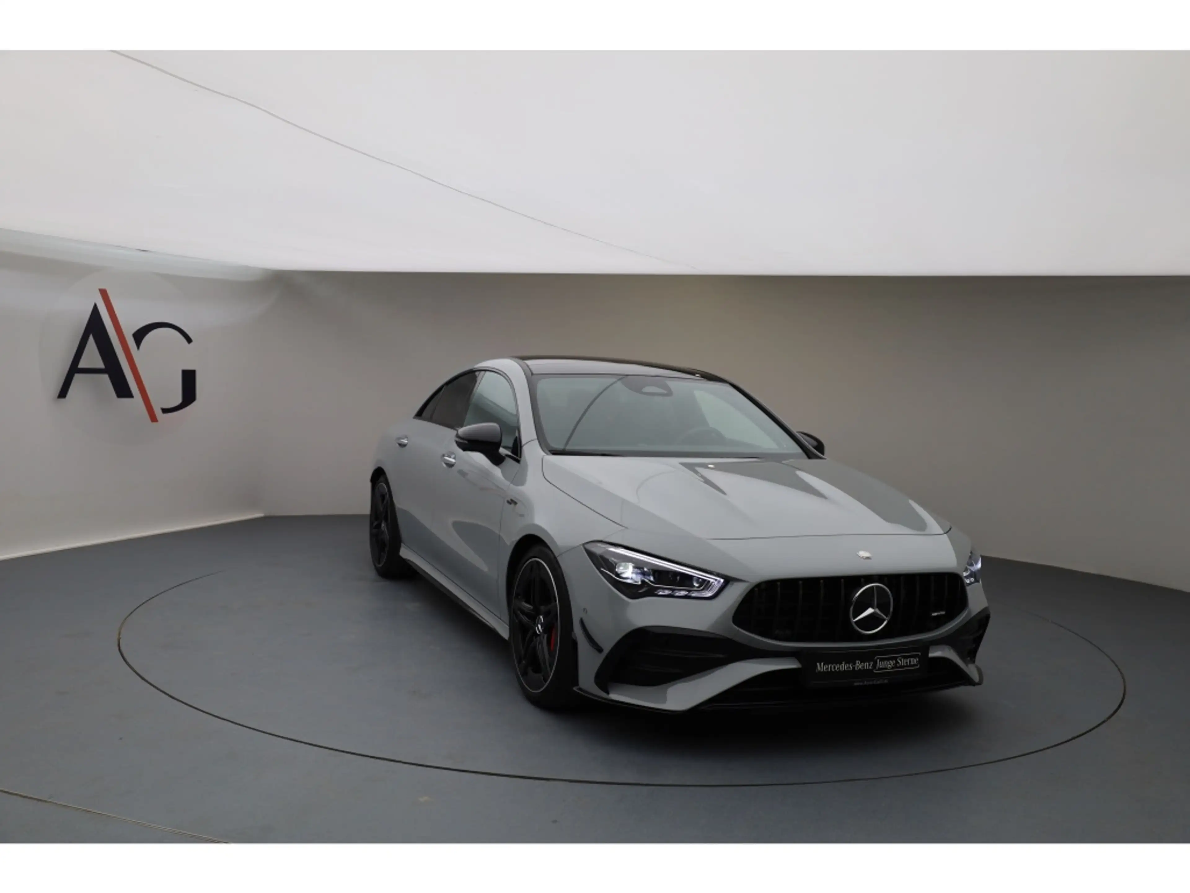 Mercedes-Benz CLA 35 AMG 4M Prem+ MY26 PerfSitz RIDE Burm Pano — photo 8