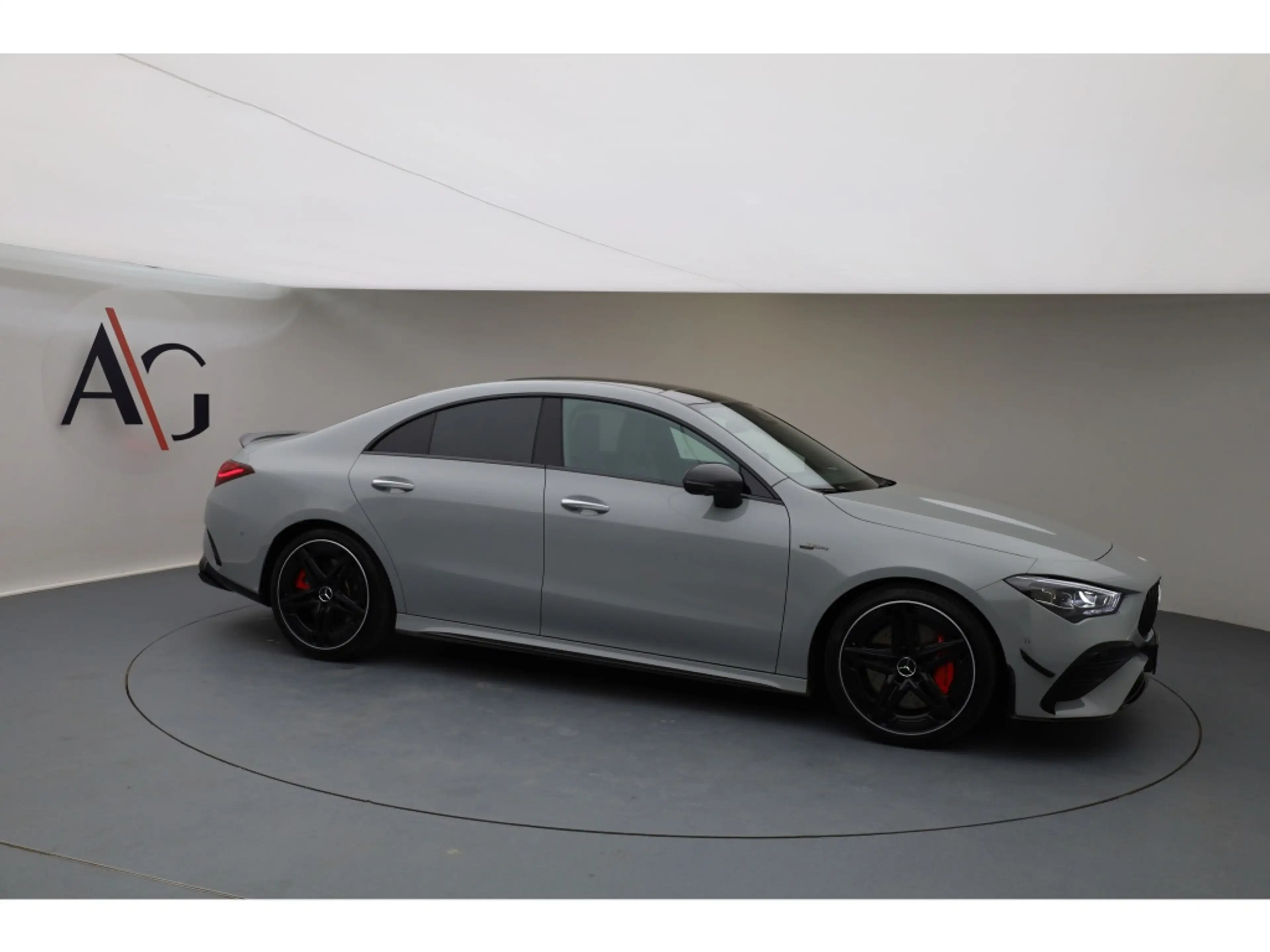 Mercedes-Benz CLA 35 AMG 4M Prem+ MY26 PerfSitz RIDE Burm Pano — photo 7
