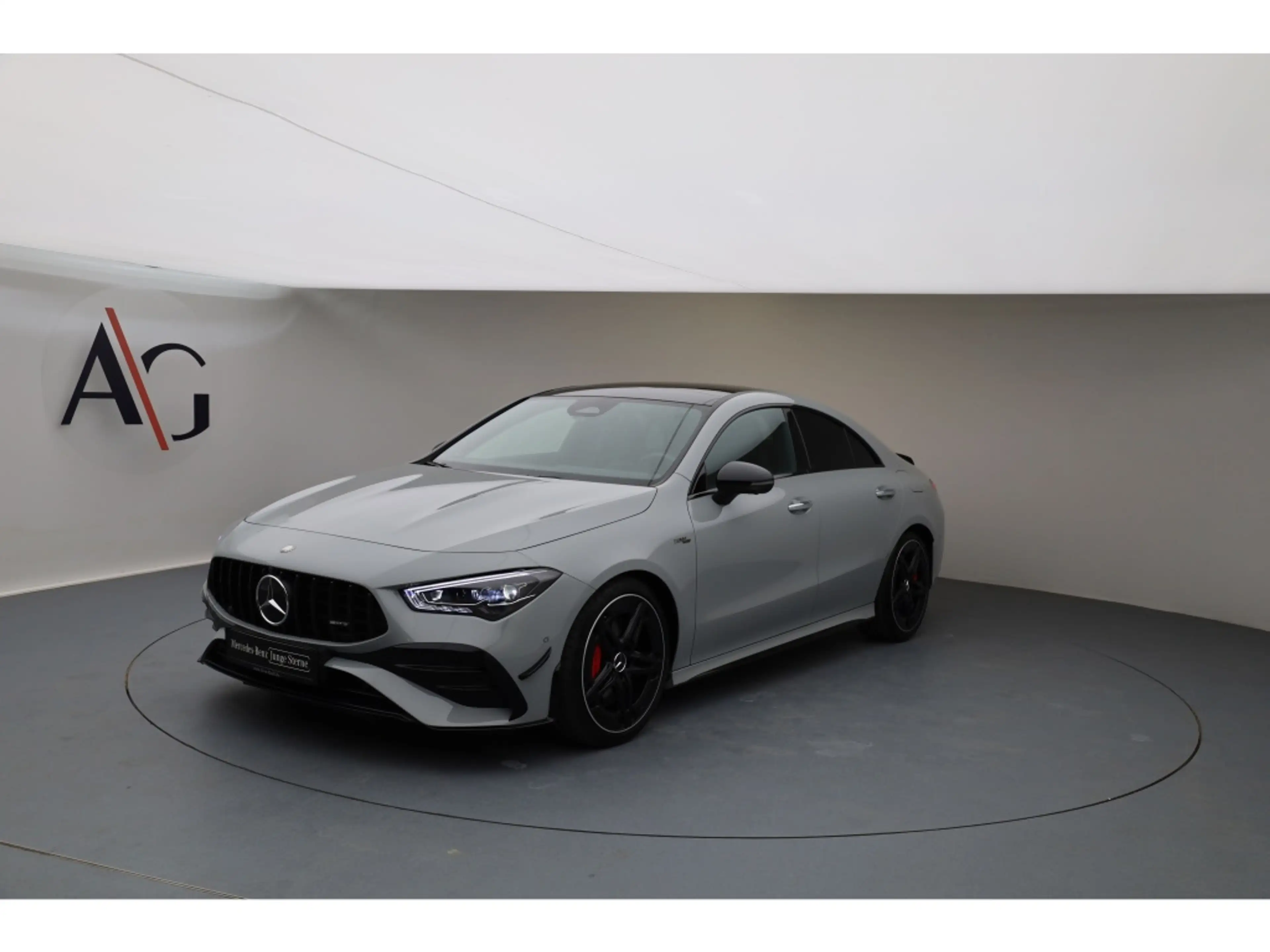 Mercedes-Benz CLA 35 AMG 4M Prem+ MY26 PerfSitz RIDE Burm Pano — photo 2
