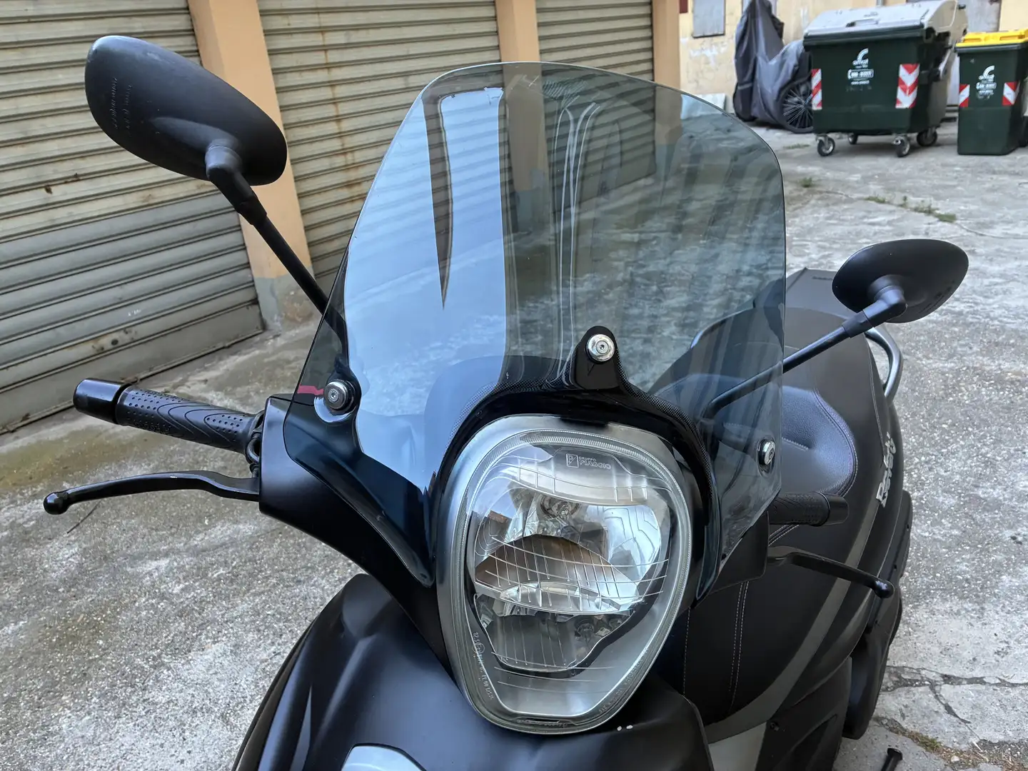Piaggio Beverly 350 sport tourer ABS - 2
