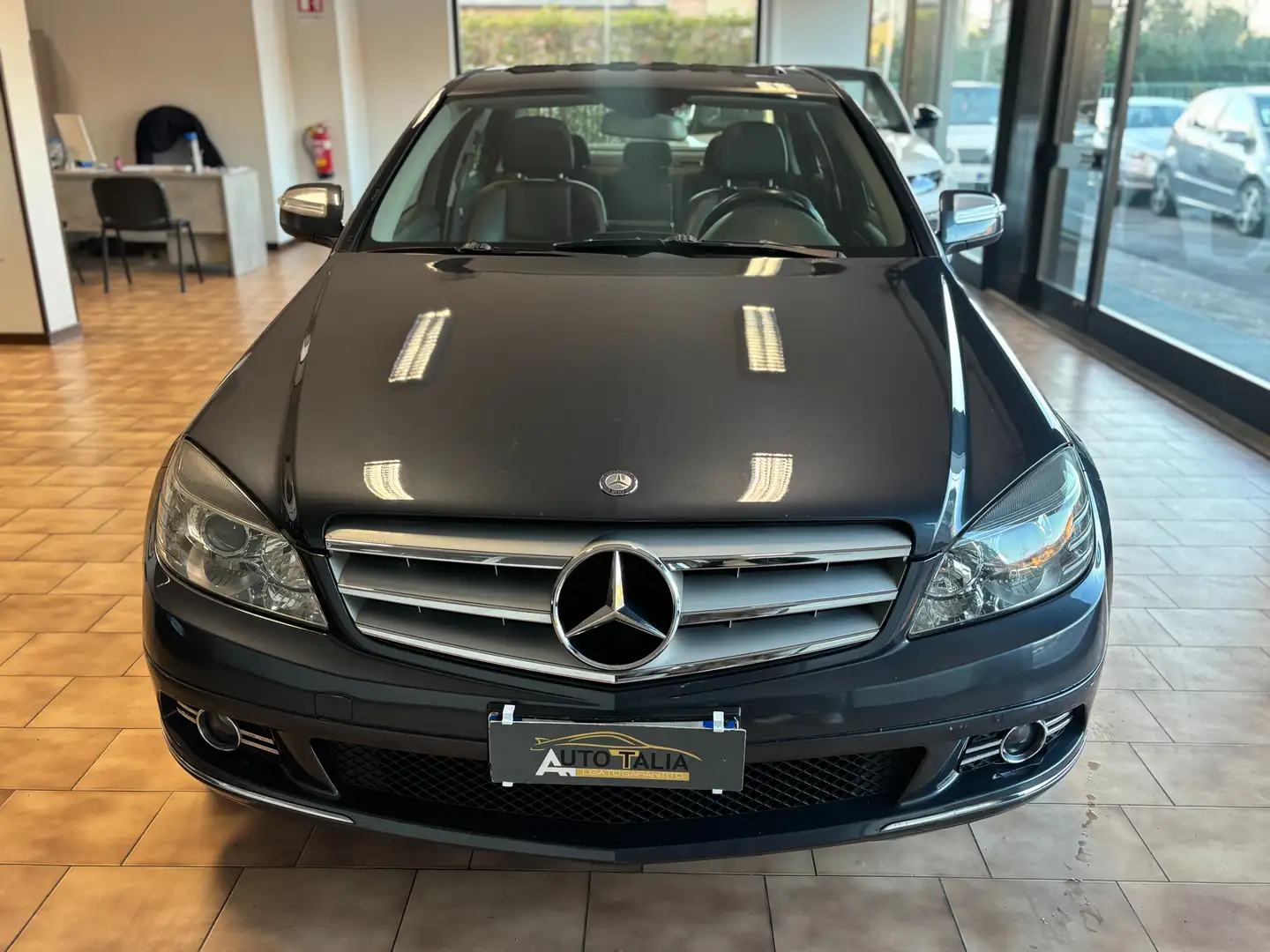 Mercedes-Benz C 220 Berlina cdi Avantgarde*NAVI*TETTO* Grijs - 2