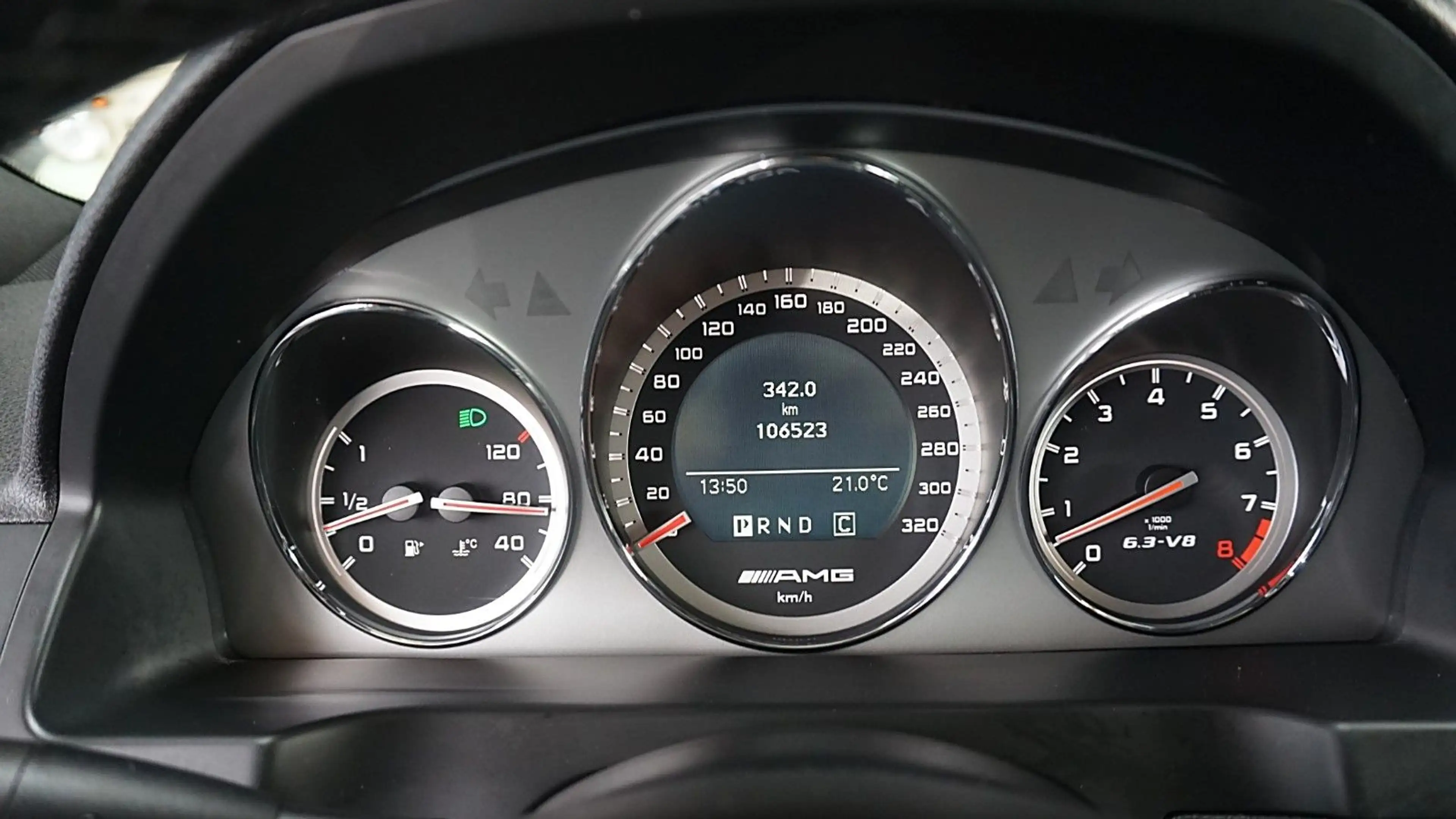 Mercedes-Benz C 63 AMG T  Xenon*Navi*Leder*Alu19*DeutschesAuto — photo 14