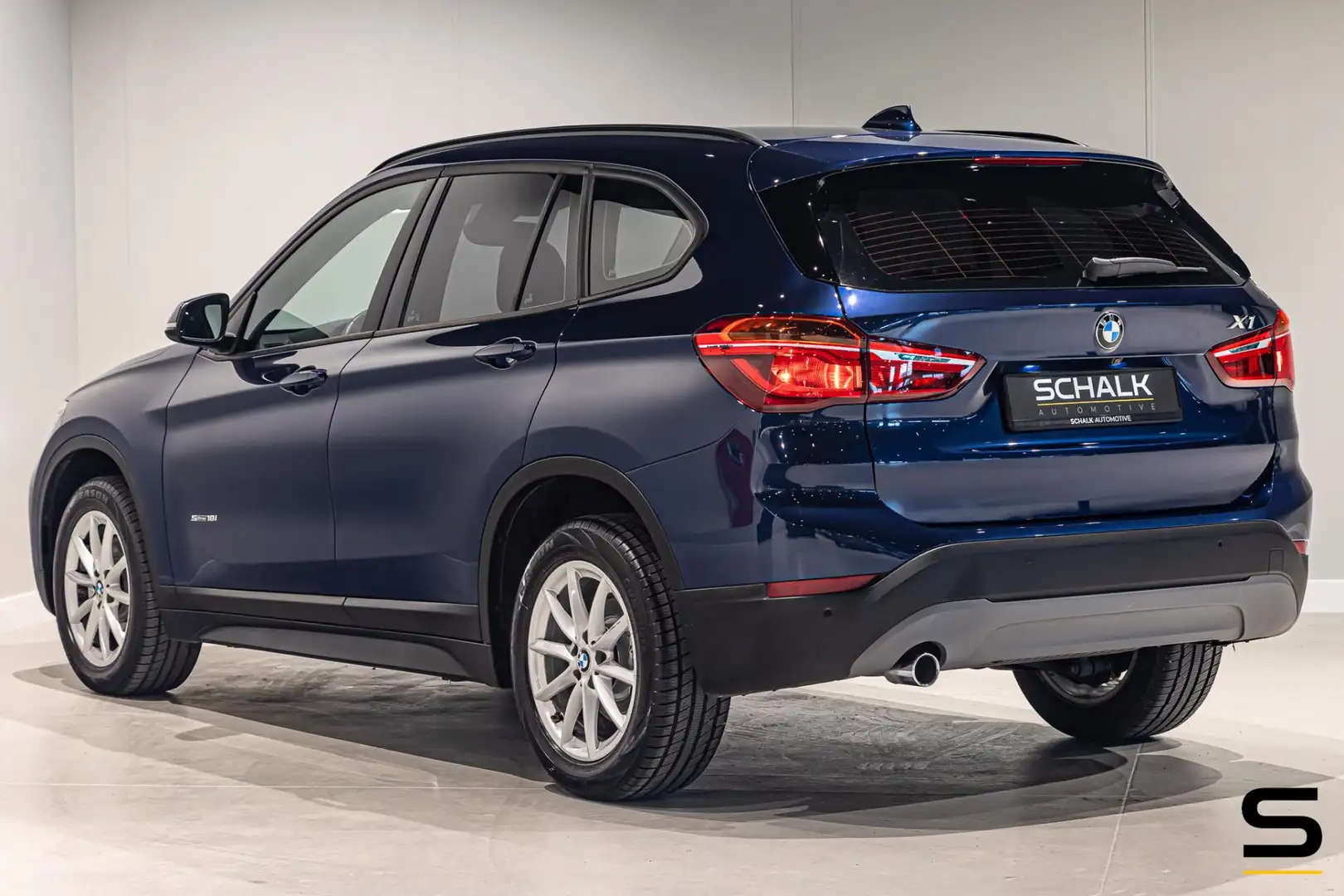 BMW X1 SDrive18i|Cam|Dealer ond|Navigatie|Garantie|Nw APK Blauw - 2