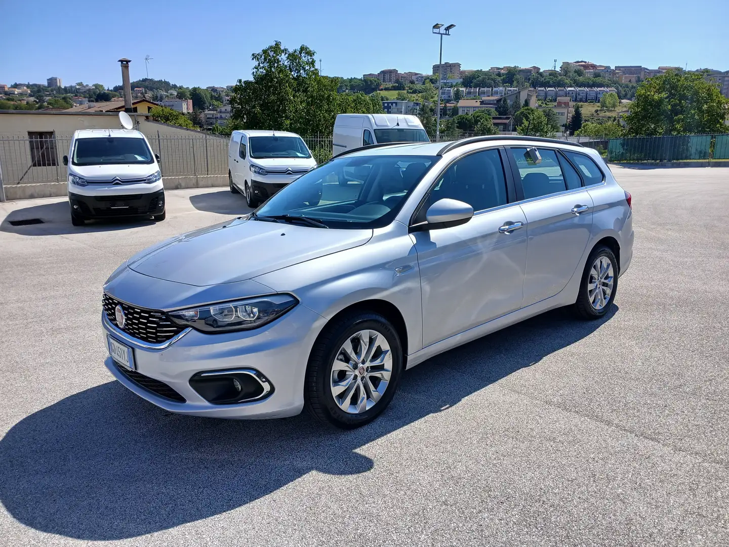 Fiat Tipo FIAT TIPO 1.6 MJET 120 CV BUSINESS SW 2021 Argento - 1