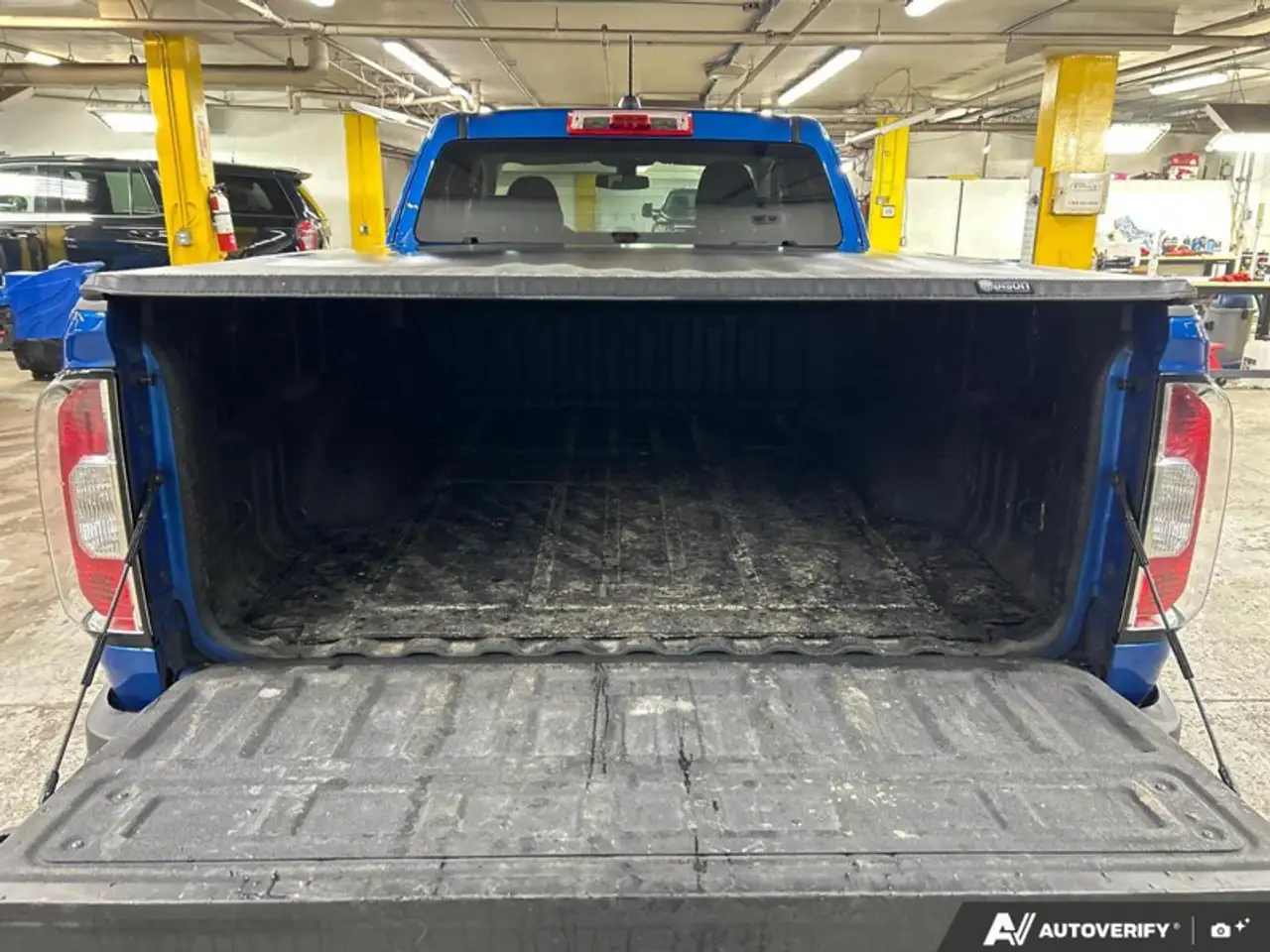 GMC Canyon photo GMC Canyon