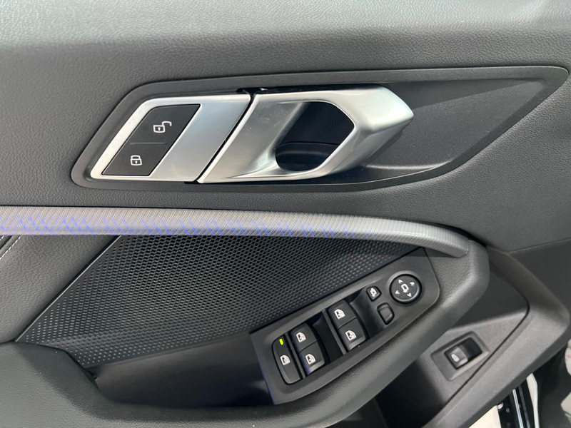 BMW 120 i SPORT LINE PAKET, CUIR, NAVI, CAMERA, LED, CARPL — photo 8