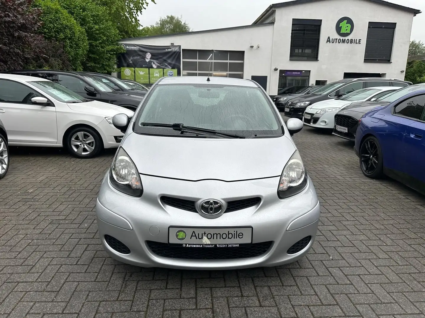 Toyota Sonstige Aygo Cool *KLIMA*AUX*4S-REIFEN*1.HAND Silber - 2