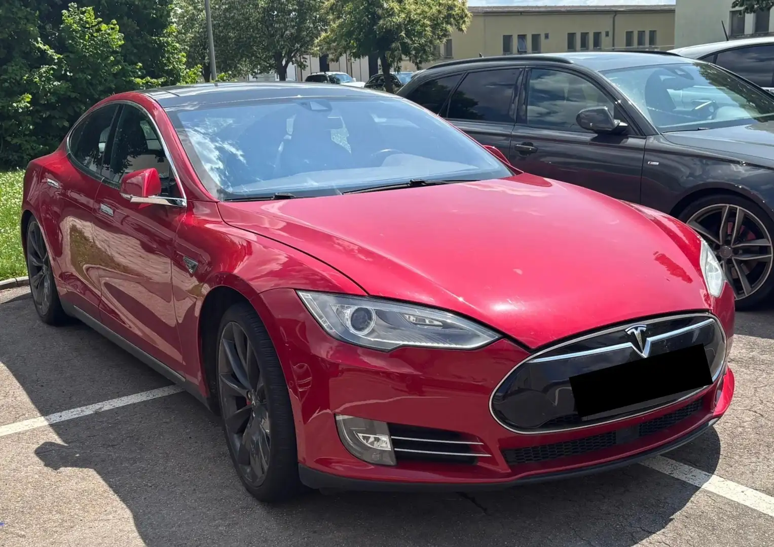 Tesla Model S Performance - 1