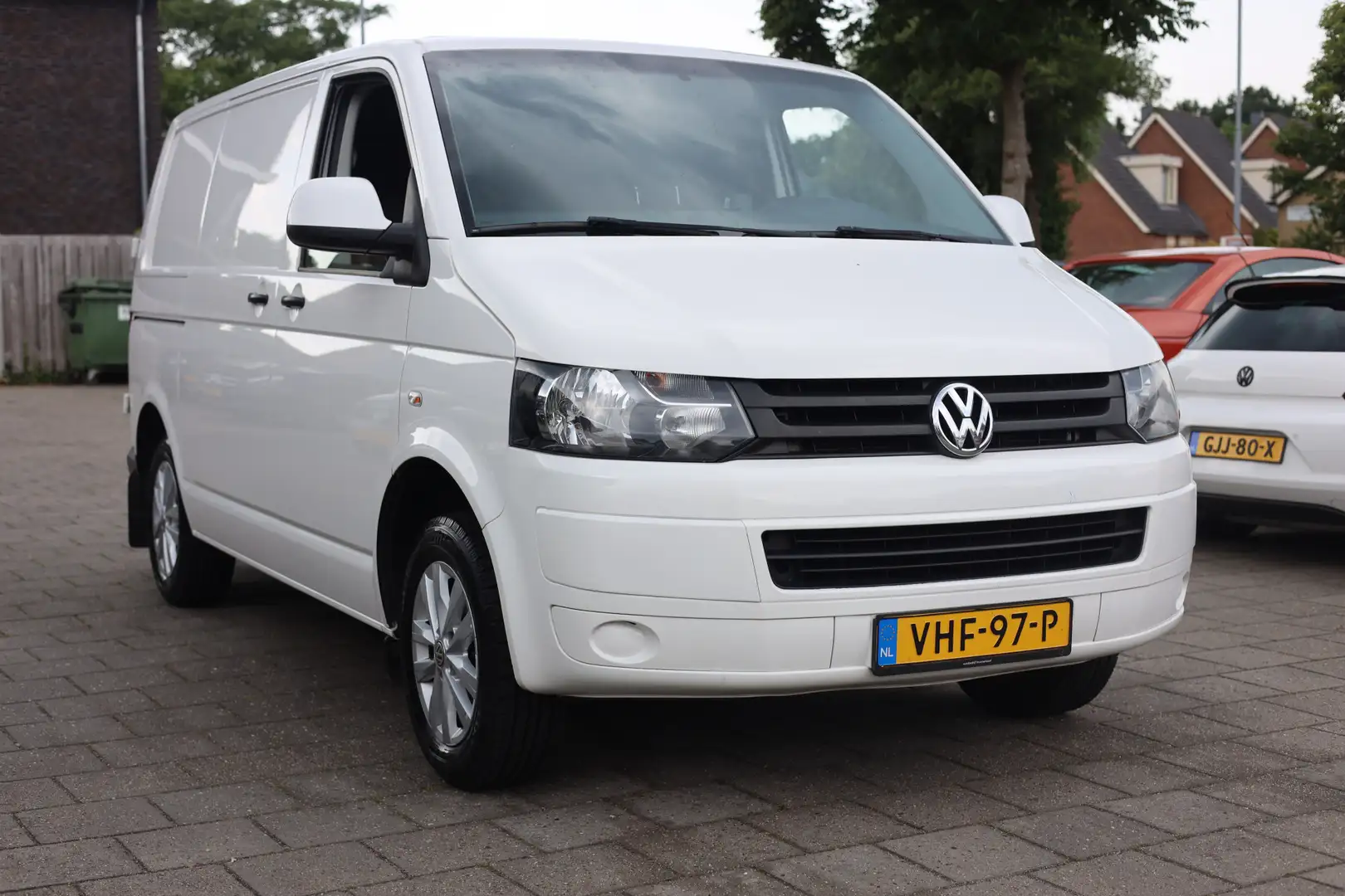Volkswagen T5 Transporter 2.0 TDI L1H1 AIRCO | NAVI | TREKHAAK | *ZEER NETJE Wit - 2