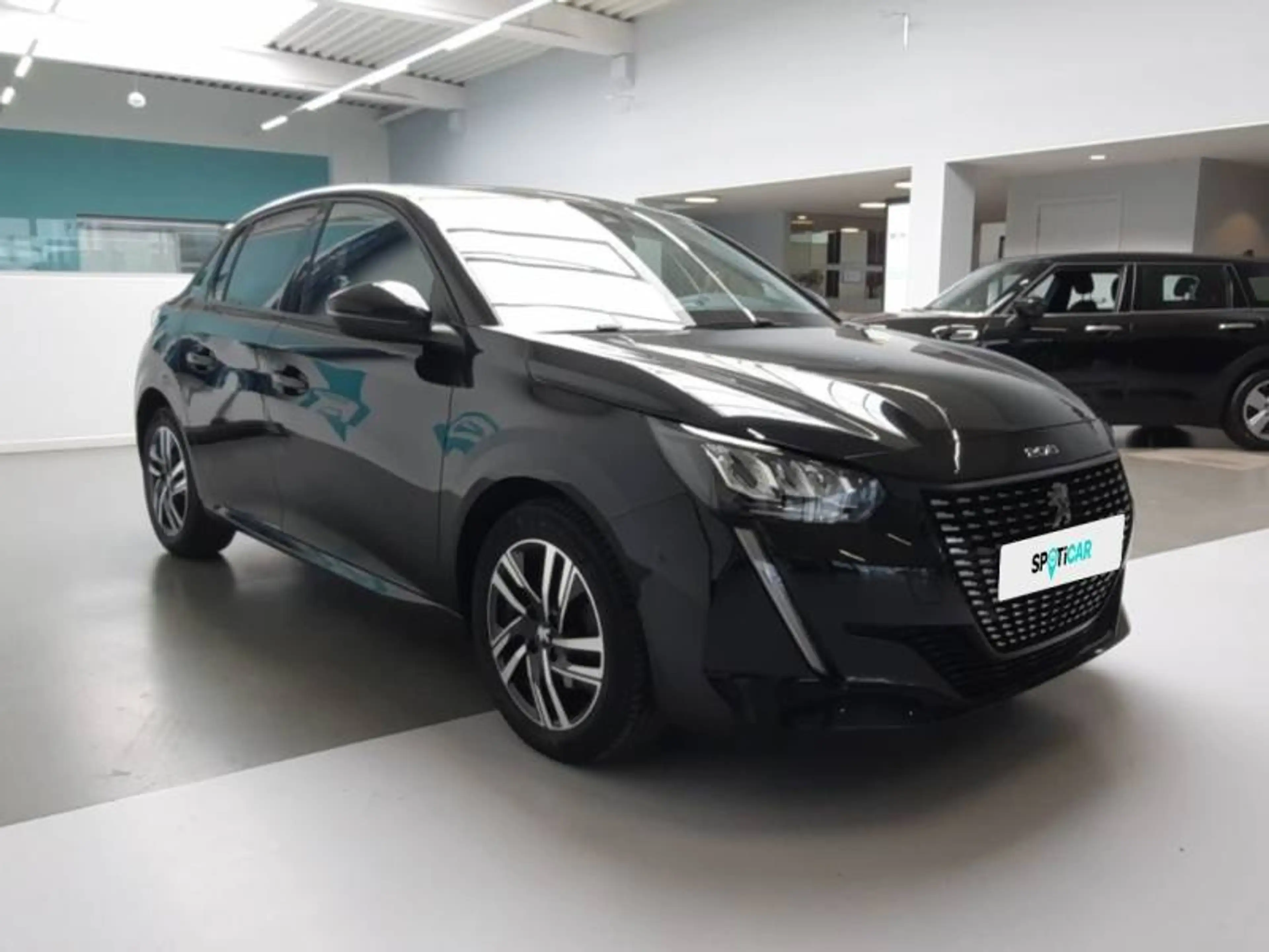 Peugeot 208 2 1.2 PureTech 100 EAT8 S&S Allure Pack — photo 3