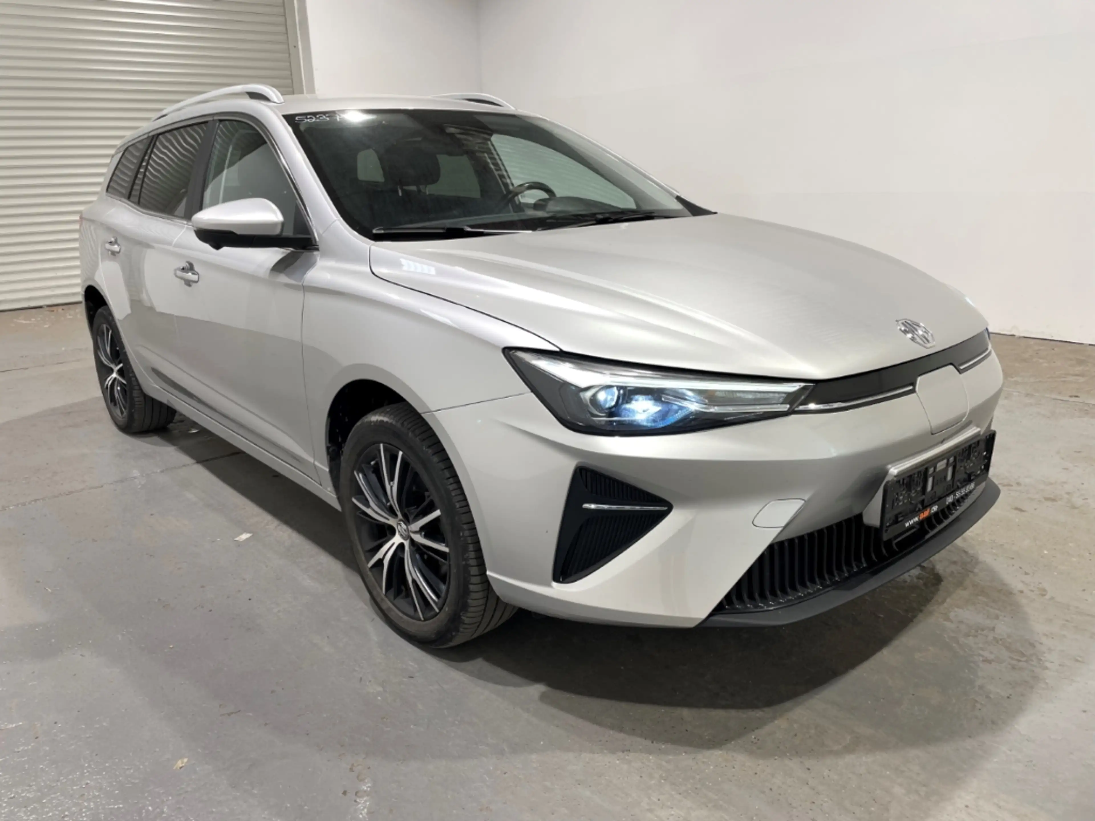 MG MG5 Luxury Leder Navi LED ACC 360°Kamera — photo 4