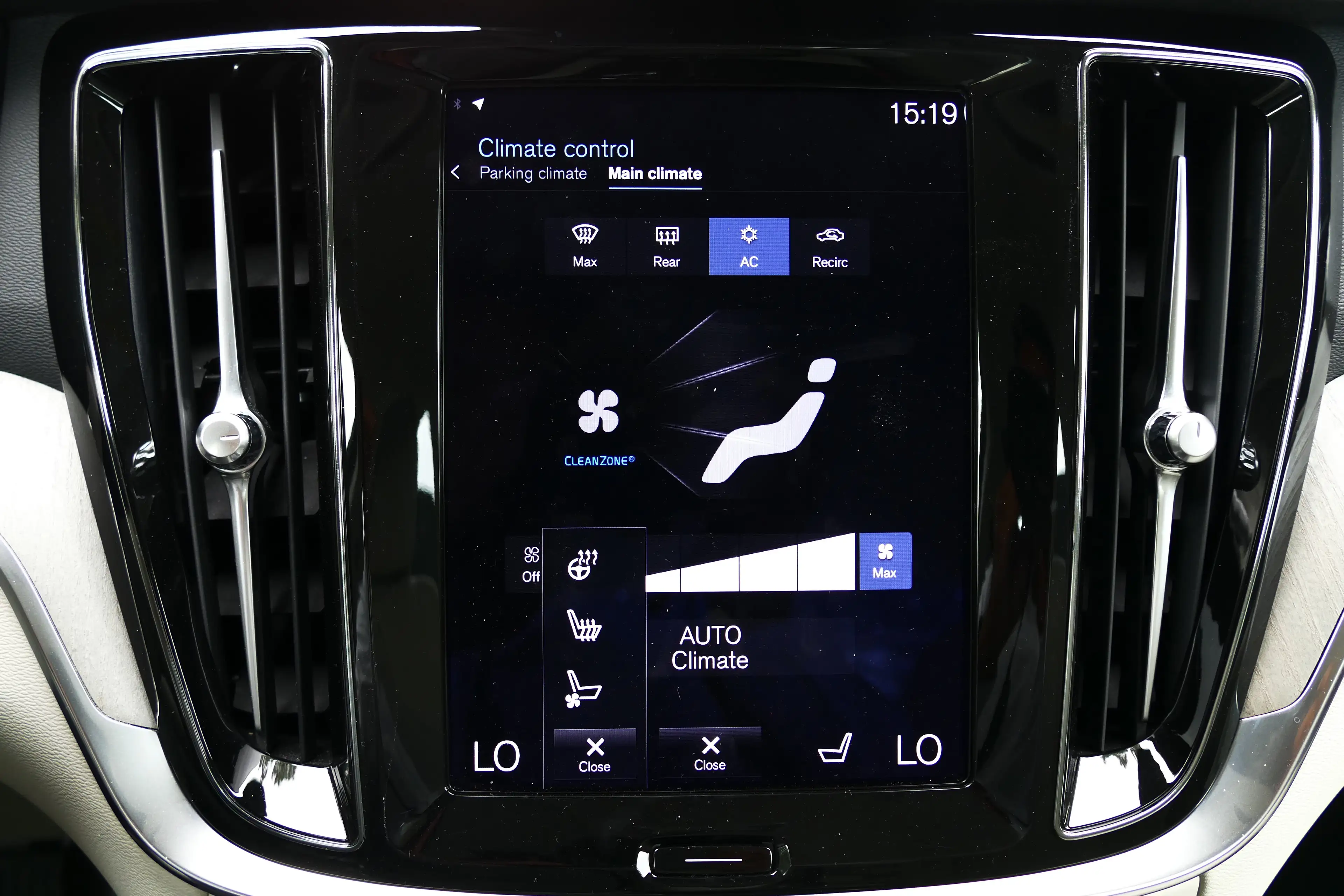 Volvo S60 2.0 RECHARGE T8 AWD INSCRIPTION AUTOMAAT / NAVI / — photo 27