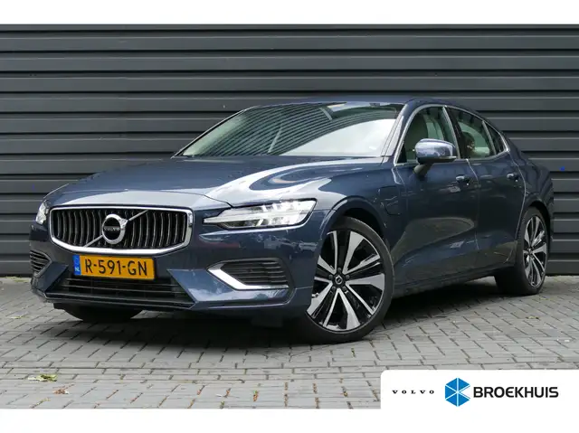 Volvo S60 2.0 RECHARGE T8 AWD INSCRIPTION AUTOMAAT / NAVI /